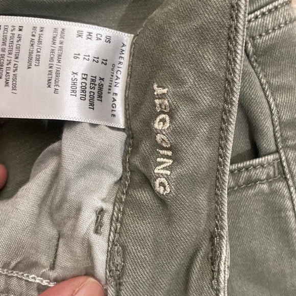 American Eagle Outfitters Gray Ankle Jeans - Picture 3 of 3